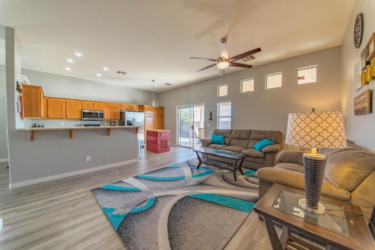 Gorgeous Las Vegas Home With Rv Parking Экстерьер фото
