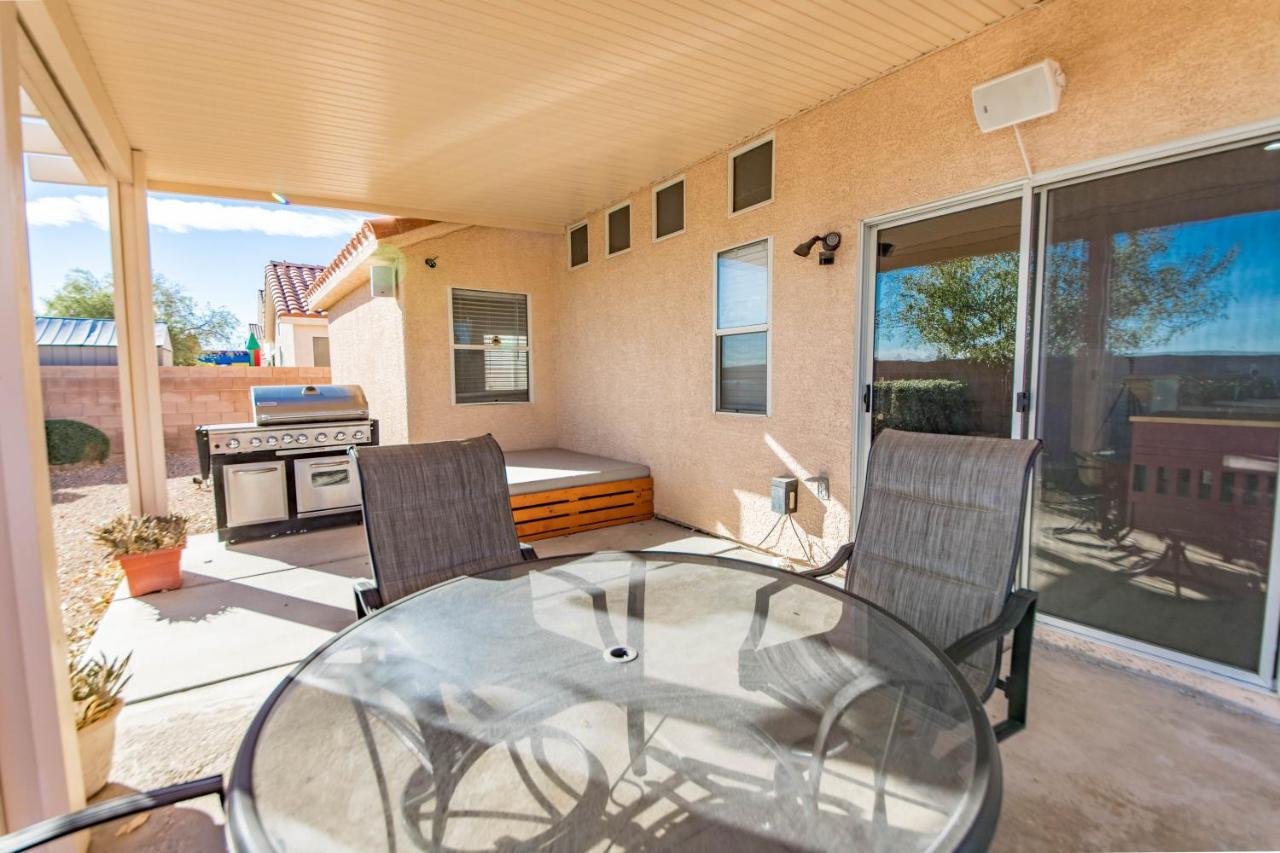 Gorgeous Las Vegas Home With Rv Parking Экстерьер фото