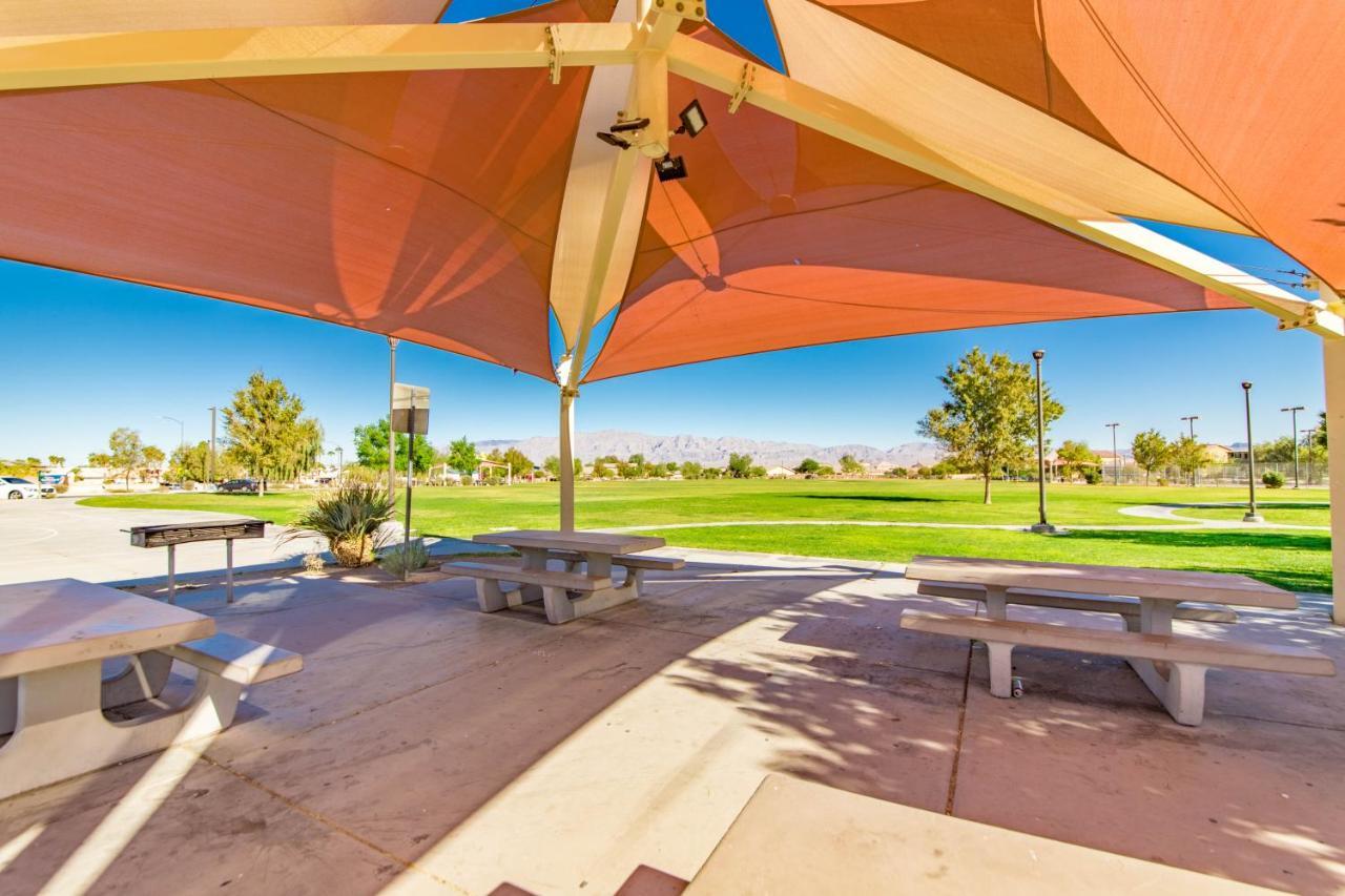 Gorgeous Las Vegas Home With Rv Parking Экстерьер фото